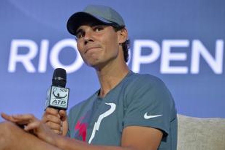 Petenis Spanyol Rafael Nadal berbicara pada media pada Konferensi Pers jelang turnamen Rio Open (17-23 Ferbuari) di Rio de Janeiro, Brasil, Jumat (14/2/2014).