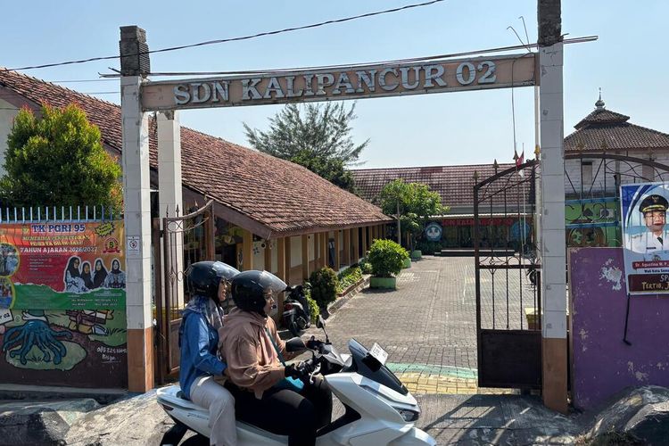 Suami di Semarang Tusuk Istri Saat Ambil Rapor Anak di Sekolah, Korban Dilarikan ke RS