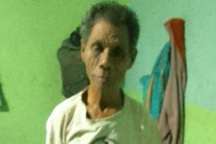 Foto: Hendrikus Uli (51) warga Kelurahan Paupire, Kecamatan Ende Tengah, Kabupaten Ende, menderita mata buta selama tiga tahun. 