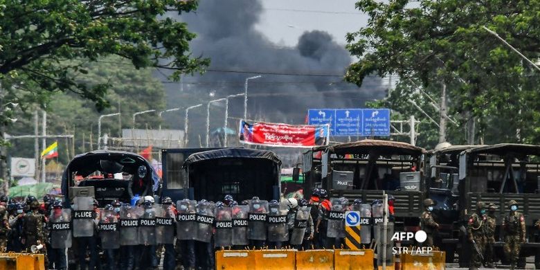 138 Demonstrators Killed, Myanmar Fears Falling into the Greatest Civil War Page all