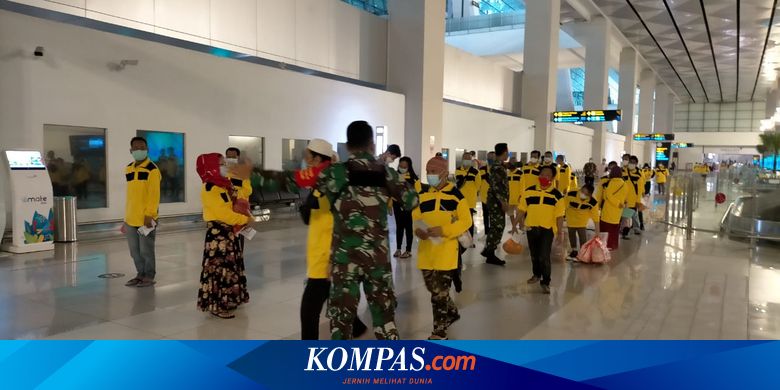 131 Pekerja Migran Bermasalah Gelombang 2 Dideportasi dari Malaysia - Vimarsana News
