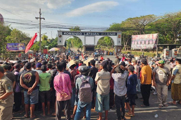 TNI AL Hentikan Sementara Latihan Tembak, Demo Peluru Nyasar di Pasuruan Berakhir