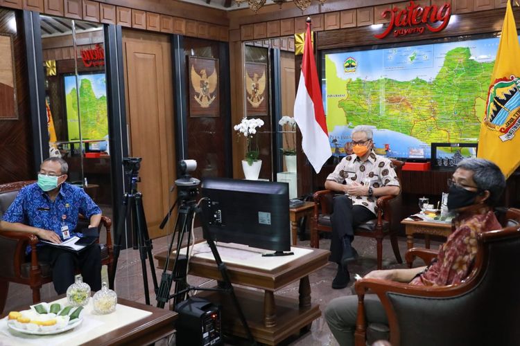 Gubernur Jateng Ganjar Pranowo, saat mengikuti Rakornas Akuntansi dan Pelaporan Keuangan Pemerintah 2020, yang digelar secara daring, Selasa (22/9/2020).
