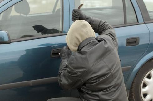 Polisi Kesulitan Cari Pencuri Kaca Spion Mobil Quraish Shihab