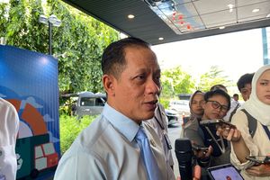 Menteri LH Ungkap Sebab Dahysatnya Banjir di Sumbar, Tutupan Hutan Tak Sampai 30 Persen