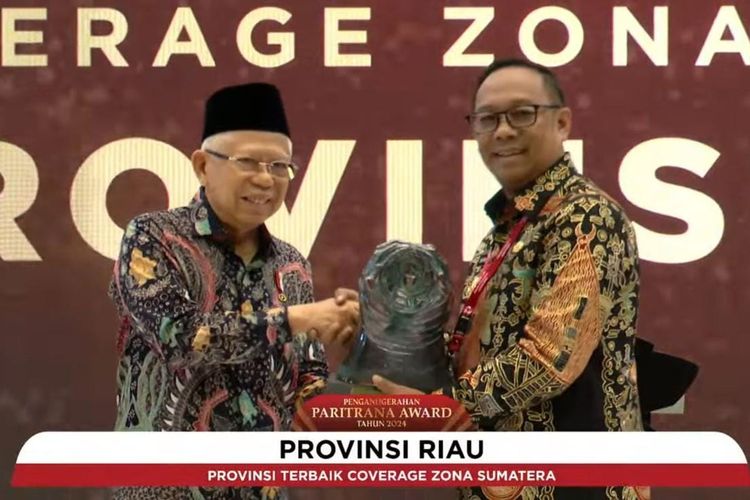 Pemerintah Provinsi (Pemprov) Riau menerima penghargaan Paritrana Award 2024 sebagai provinsi terbaik coverage zona Sumatera dari Badan Penyelenggara Jaminan Sosial (BPJS) Ketenagakerjaan, Kamis (12/9/2024).