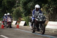 Hobi Naik Motor Sport, Pelajari Teknik Pengereman