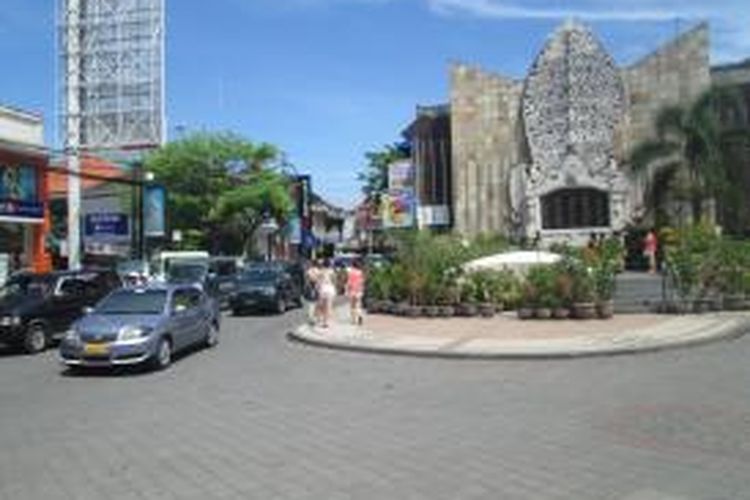 Monumen Peringatan Bom Bali di Jalan Legian, Kuta, Bali.