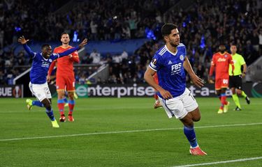 Pemain Leicester City Aypze Perez saat membobol gawang Napoli pada pertandingan Liga Europa di Stadion King Pwer, Jumat (17/9/2021) dini hari WIB.