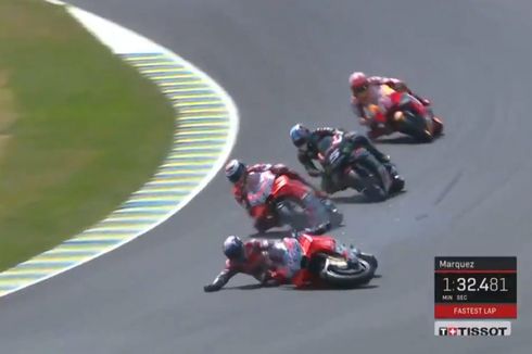 Live MotoGP: Andrea Dovizioso Kecelakaan