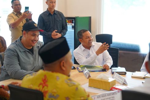 Kembangkan Stadion Utama Riau, Gubernur Abdul Wahid Lobi Menpora untuk Dibuatkan Desainnya
