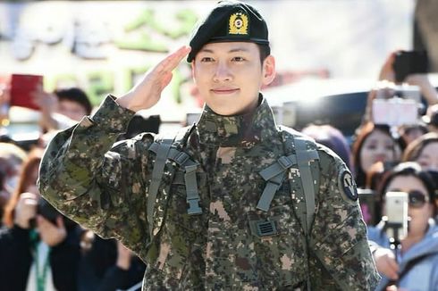 Ji Chang Wook Sebut Berat Badannya Naik Belasan Kilogram Saat Wajib Militer