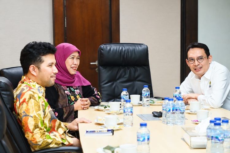 Khofifah-Emil Dardak Minta Kementerian ESDM Tindak Tegas Penyalahgunaan BBM di Jatim