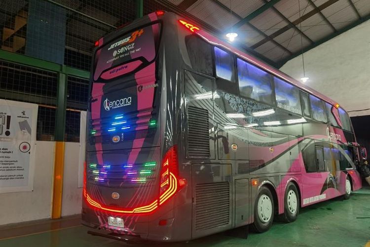 Bus AKAp baru Kencana