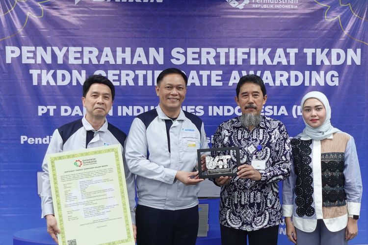PT Daikin Industries Indonesia (Daikin), resmi mengantongi Sertifikat Tingkat Komponen Dalam Negeri (TKDN) dari Balai Besar Standardisasi dan Pelayanan Jasa Industri Bahan dan Barang Teknik (BBSPJIBBT).