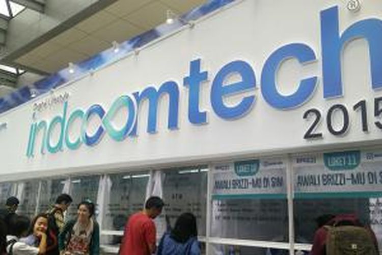 Loket tiket pameran Indocomtech 2015 di Jakarta Convention Center, Jakarta