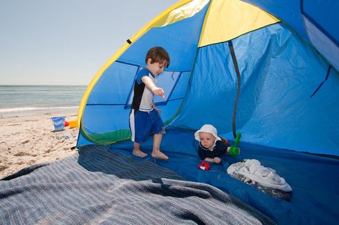 7 Tips Berwisata ke Pantai Bersama Anak, Salah Satunya Jangan Lengah
