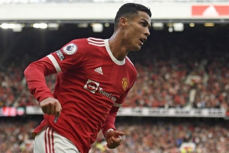 Cristiano Ronaldo setelah mencetak gol dalam pertandingan Man United vs Newcastle pada pekan keempat Liga Inggris 2021-2022 di Stadion Old Trafford, Sabtu (11/9/2021) malam WIB.