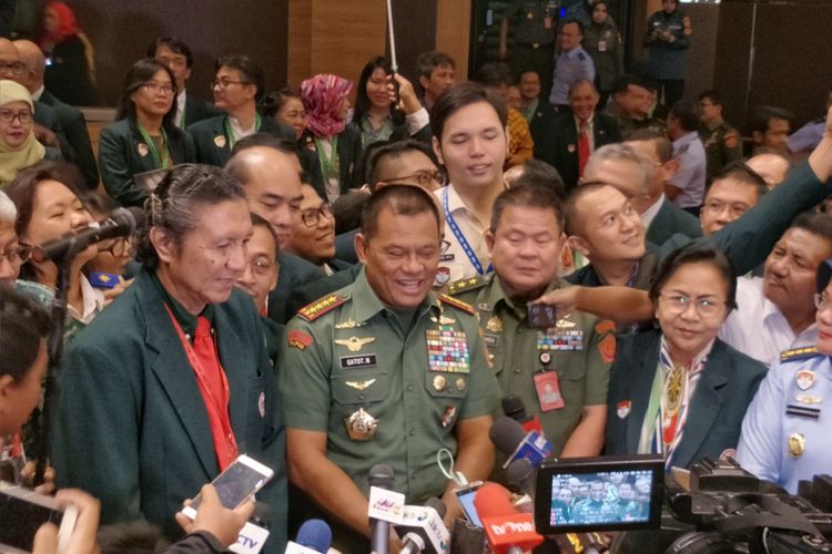 Panglima TNI Jenderal Gatot Nurmantyo saat ditemui di Mabes TNI, Cilangkap, Jakarta Timur, Kamis (9/11/2017).