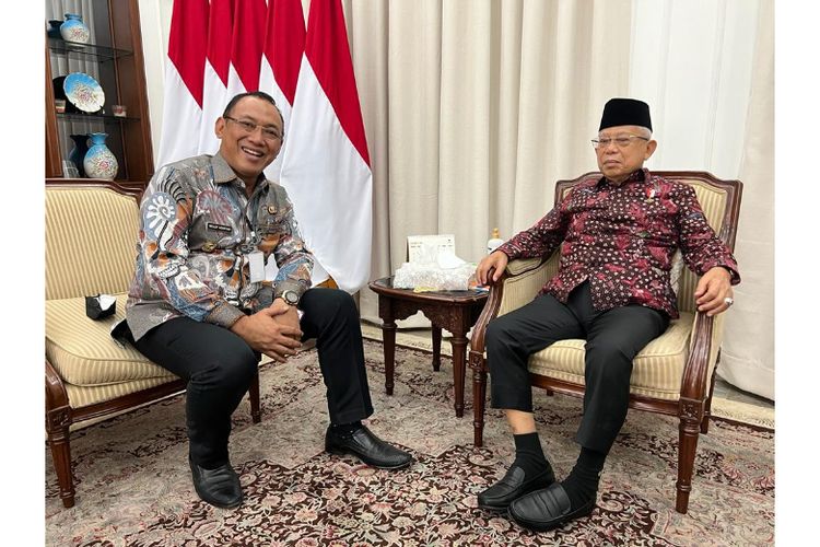 Wali Kota Cilegon Helldy Agustian menemui Wakil Presiden Indonesia KH Ma?ruf Amin 

