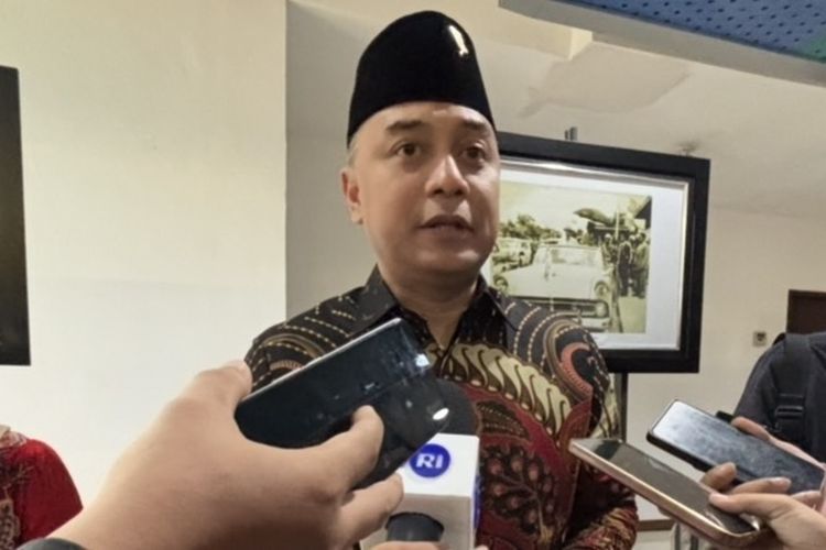 Eri Cahyadi Minta Inspektorat Periksa Pejabat 3 Kecamatan di Surabaya Imbas Kinerja Kurang