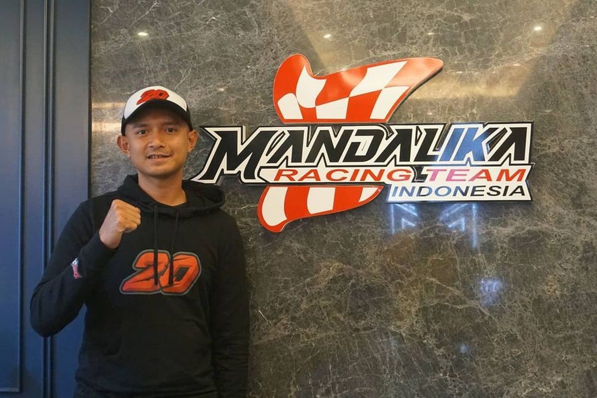 Dimas Ekky resmi akan balap di FIM CEV Moto2 2021 bersama Mandalika Racing Team Indonesia