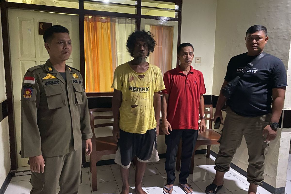 Pria depresi yang mengamuk dan bacok pedagang di Pasar Karangrejo Banyuwangi. 