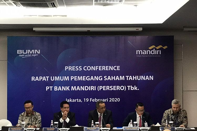 Konferensi pers Bank Mandiri usai menggelar Rapat Umum Pemegang Saham (RUPS) tahunan di Jakarta, Rabu (19/2/2020).