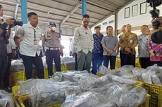 Berkunjung ke Pelabuhan Muara Angke, Heru Budi Fasilitasi UMKM di Pesisir Jakarta