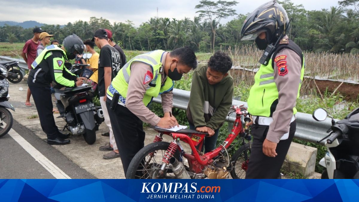 Bolehkah Pengendara Menolak Tilang Saat Ada Razia Polisi Tanpa Plang?
