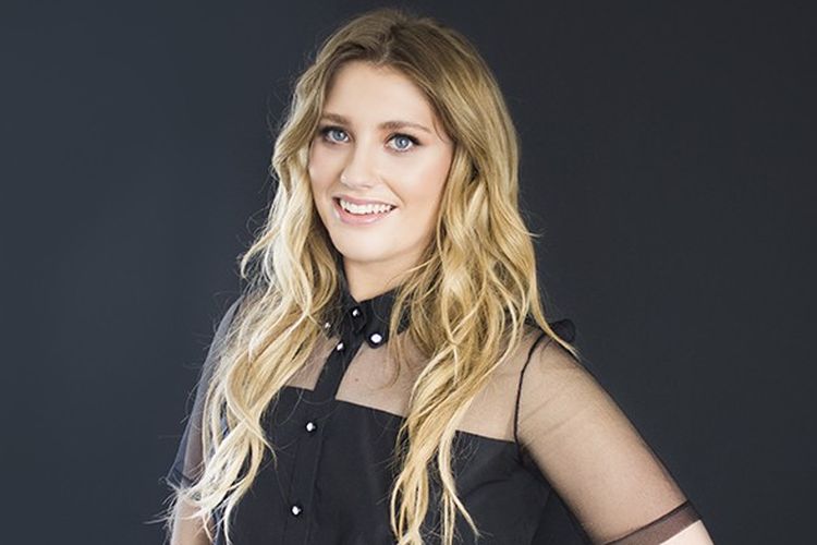 Penyanyi dan penulis lagu asal Inggris, Ella Henderson.