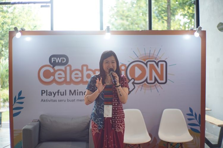 Regional Sales Director Central FWD Insurance Vivi Sulistyowati.