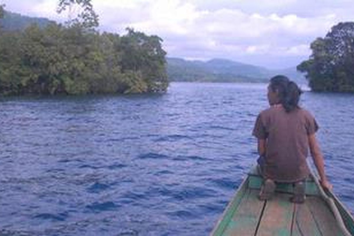 Danau Matano di Kabupaten Luwu Timur, Sulawesi Selatan.