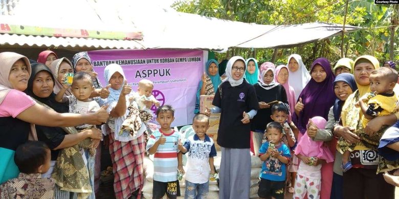 Bantuan kebutuhan anak dan ibu hamil di desa Tegal Maja Kab.Lombok Utara