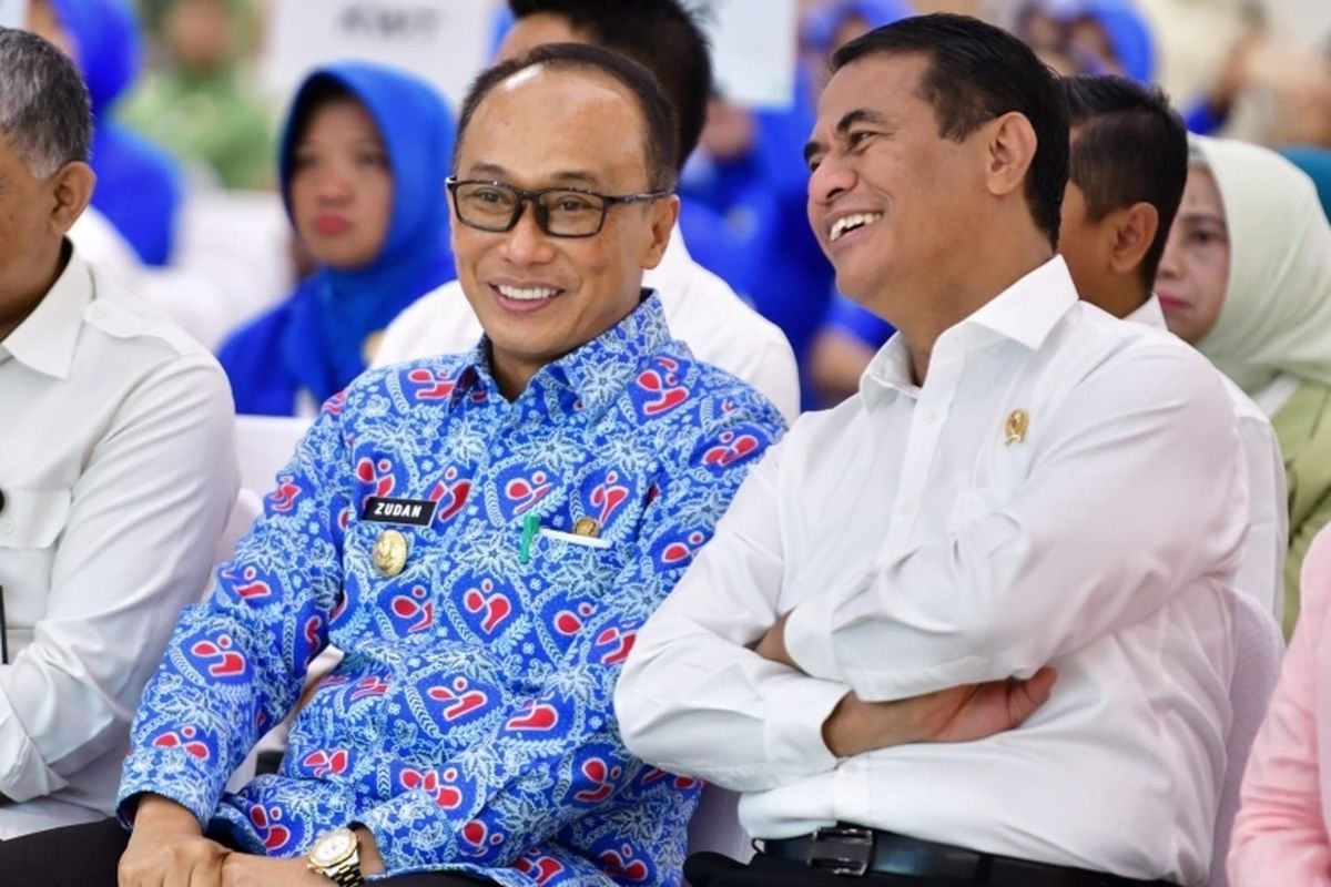 Pj Gubernur Sulsel Zudan Arif Fakrulloh bersama Menteri Pertanian (Mentan) Andi Amran Sulaiman. 