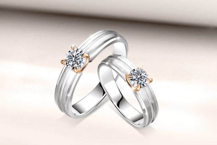 Koleksi Rose D?Amour with Eternal Flame Diamond dari Adelle Jewellery.