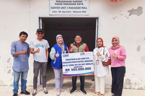 Dukung Pemberdayaan UMKM di Makassar, BRI Insurance Bayarkan Klaim Asmik KTU