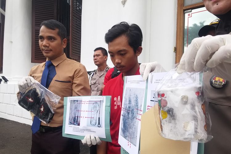 Pembunuh pembantu rumah elite di Surabaya ditangkap polisi.