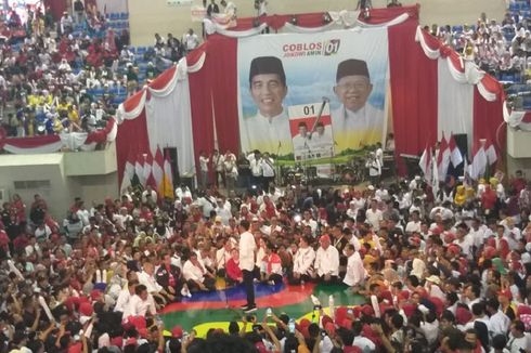 Kampanye di Palembang, Jokowi Janjikan Tol Aceh dan Lampung Tersambung 2024