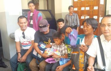 Keluarga Mary Jane Veloso saat berada di ruang tunggu lapas wirogunan
