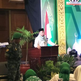 Ketua Umum PPP Romahurmuziy dalam sambutannya di Munas Alim Ulama di Semarang, Jumat (13/4/2018)