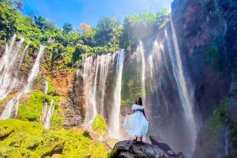 Sempat Diterjang Lahar Dingin Semeru, Air Terjun Tumpak Sewu Tetap Buka