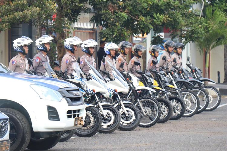 Gelar pasukan untuk Operasi Patuh Progo 2025 di Kabupaten Kulon Progo, Daerah Istimewa Yogyakarta,selama dua pekan ke depan. Apel gelar pasukan dilaksanakan, Senin (14/07/2025) pagi.