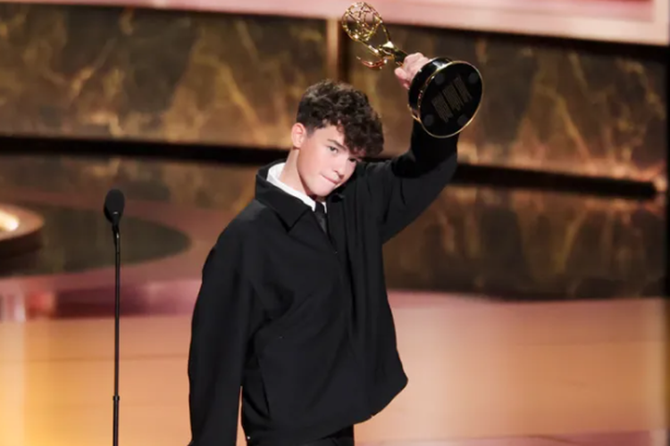 Mengenal Owen Cooper, Peraih Emmy Termuda dalam Sejarah Berkat Serial Adolescence 