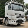 Fitur Mewah pada Truk Baru Mercedes-Benz Actros dan Arocs