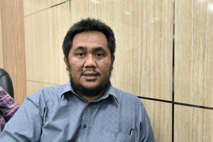 Bupati Jember Larang Toko Ritel Pakai Kantong Plastik, Legislator Minta Punya TPA Sendiri
