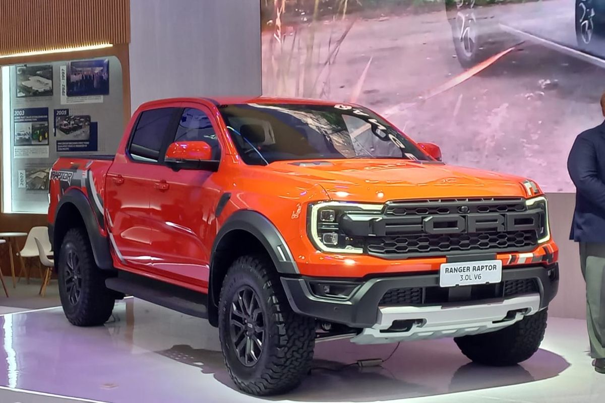 Ford Ranger Ranger Raptor 3.0 meluncur di GJAW 2024