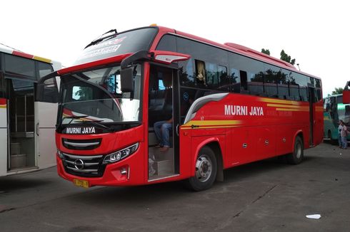 Plus Minus Sasis Bus dengan Mesin Depan