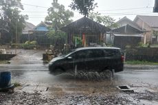 Mobil Sudah Pakai Antikarat, Apa Pasti Aman Melibas Banjir?
