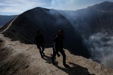 Menyambangi Indahnya Kaldera Gunung Bromo